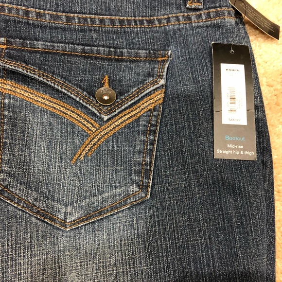Apt9 Bootcut Mid-rise Jeans - Picture 4 of 4